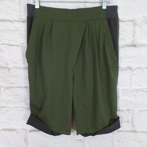 VPL Slouchy Crop Pants Army Green and Gray size M retail $125